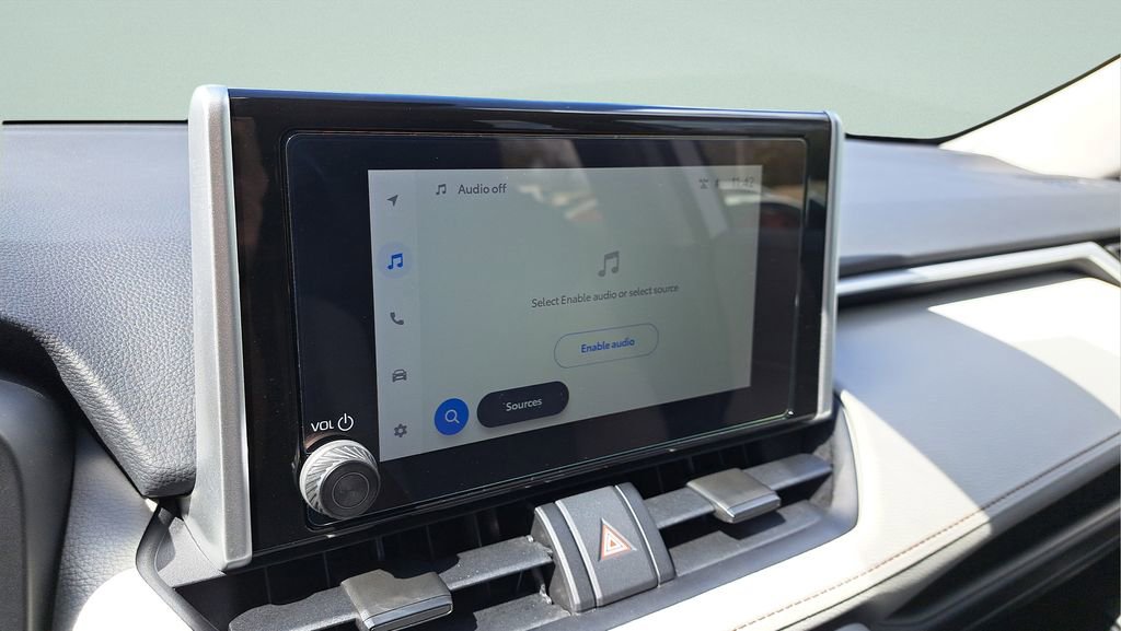 Used 2024 Toyota RAV4 XLE w/ Convenience Package image 21