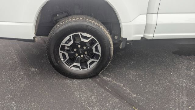 Used 2022 Ford F150 Lightning Pro image 12