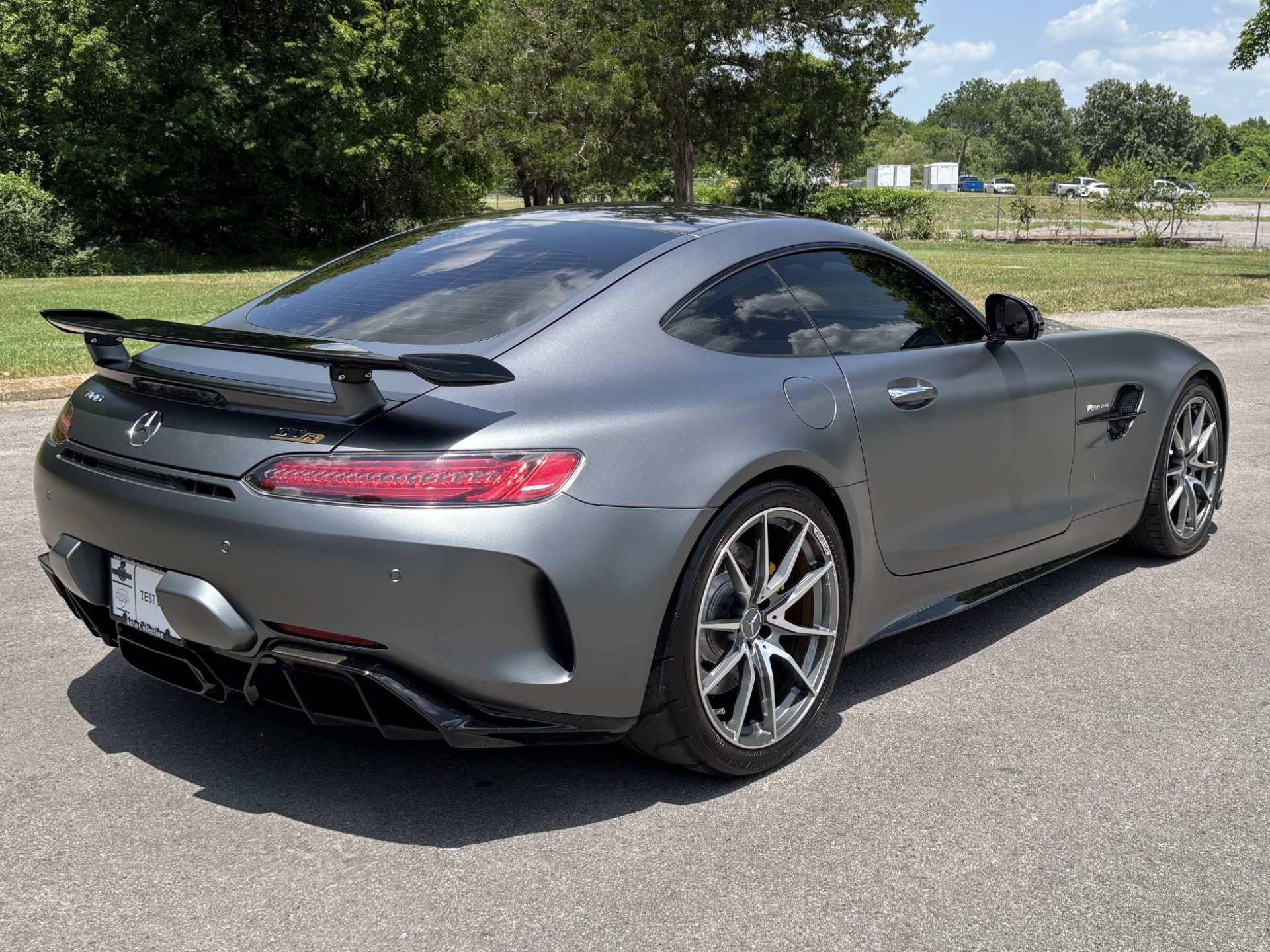 Used 2018 Mercedes-Benz AMG GT R image 3