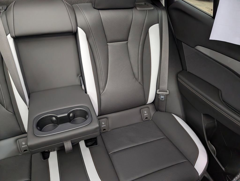 New 2026 Buick Envision Sport Touring image 32