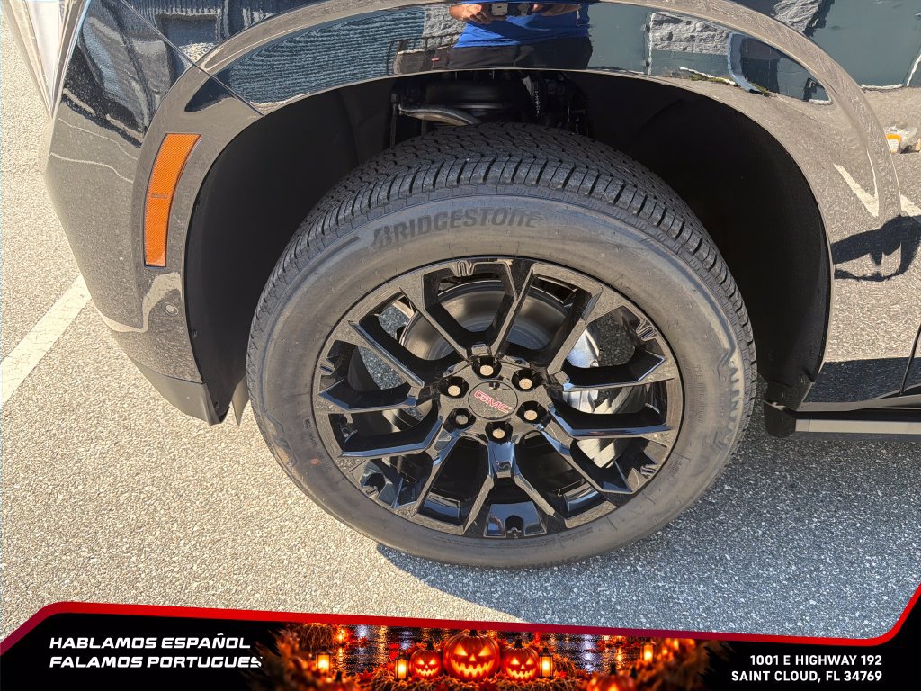 New 2026 GMC Yukon XL Denali w/ Denali Reserve Package AWD/4WD image 10
