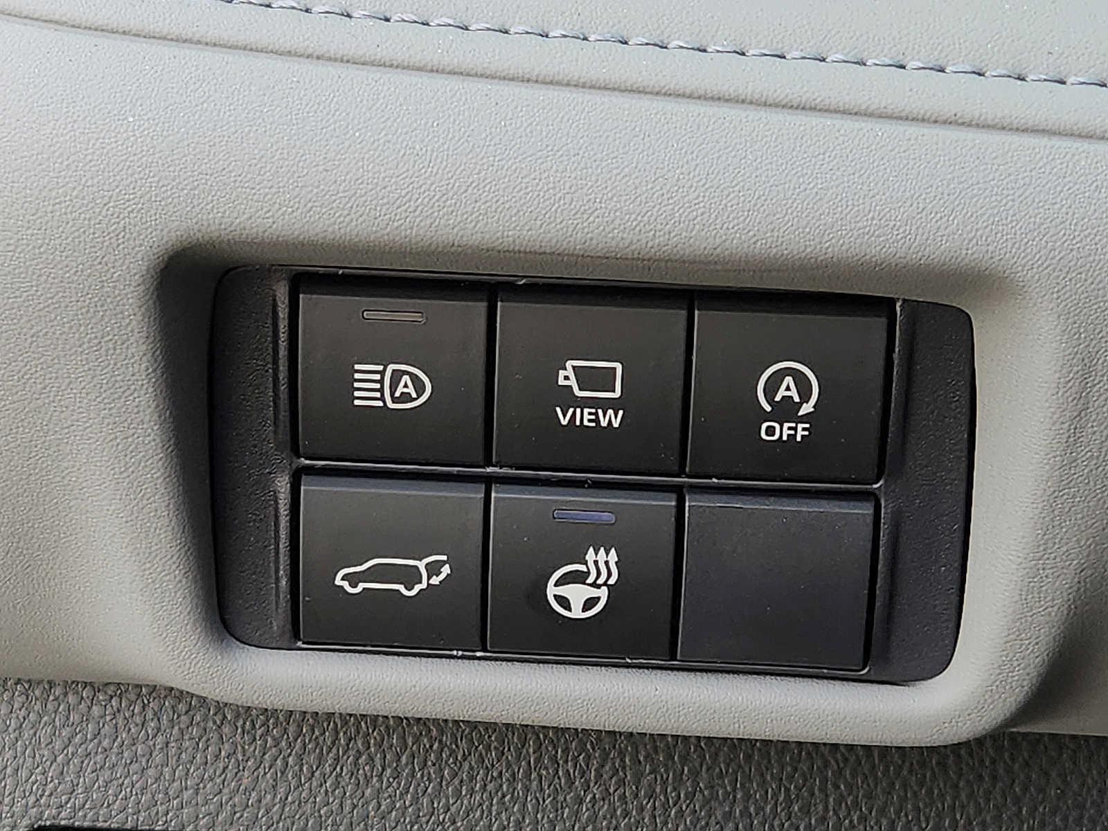 Used 2026 Toyota Highlander Platinum AWD/4WD image 26