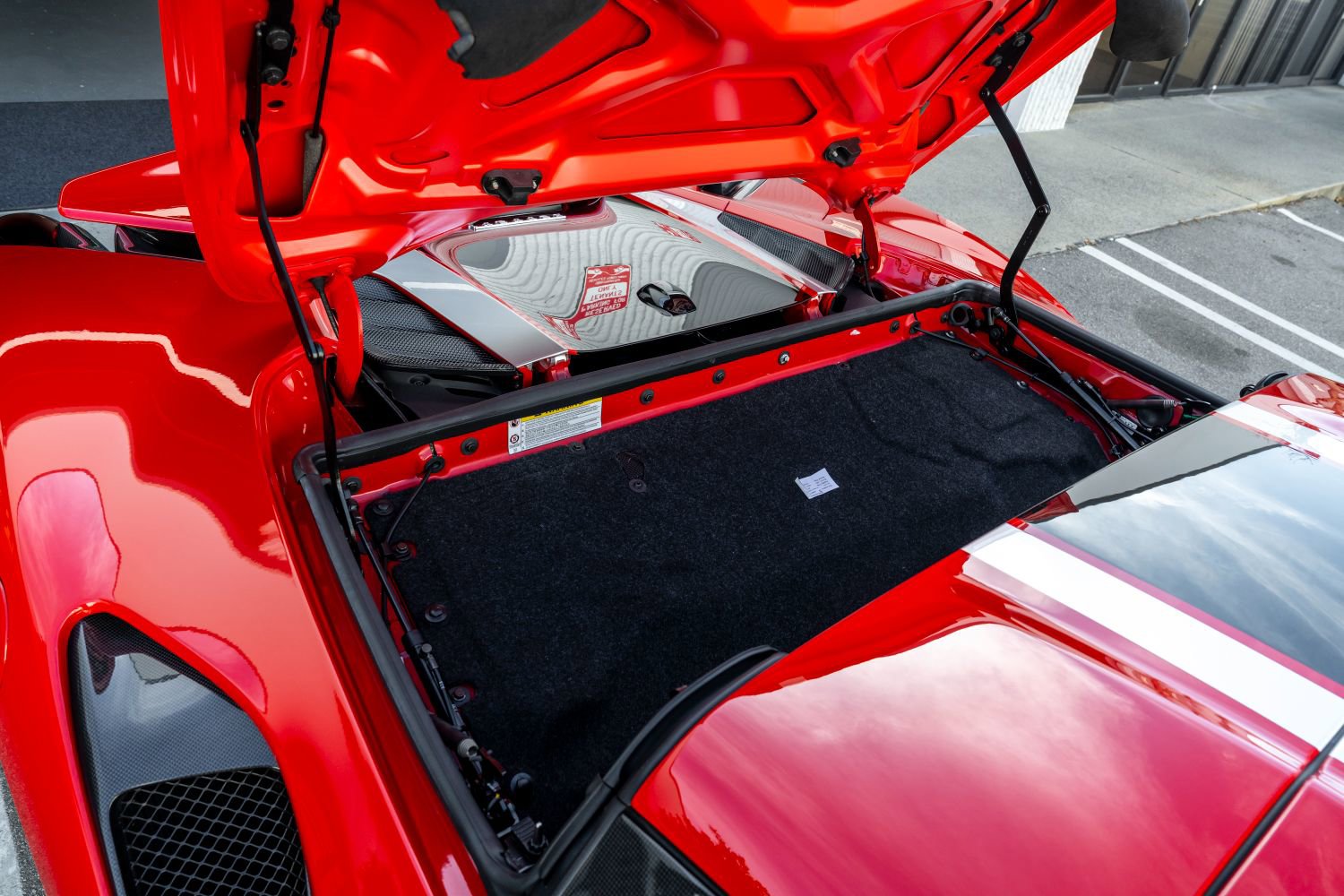Used 2020 Ferrari 488 Pista Spider RWD image 92