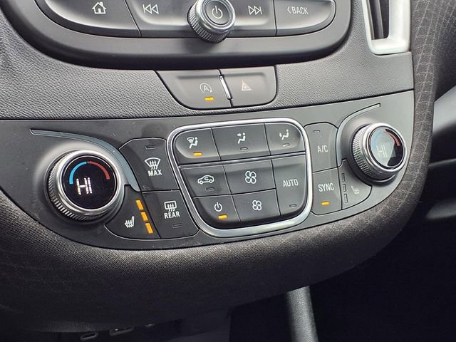 Used 2024 Chevrolet Malibu LT FWD image 12