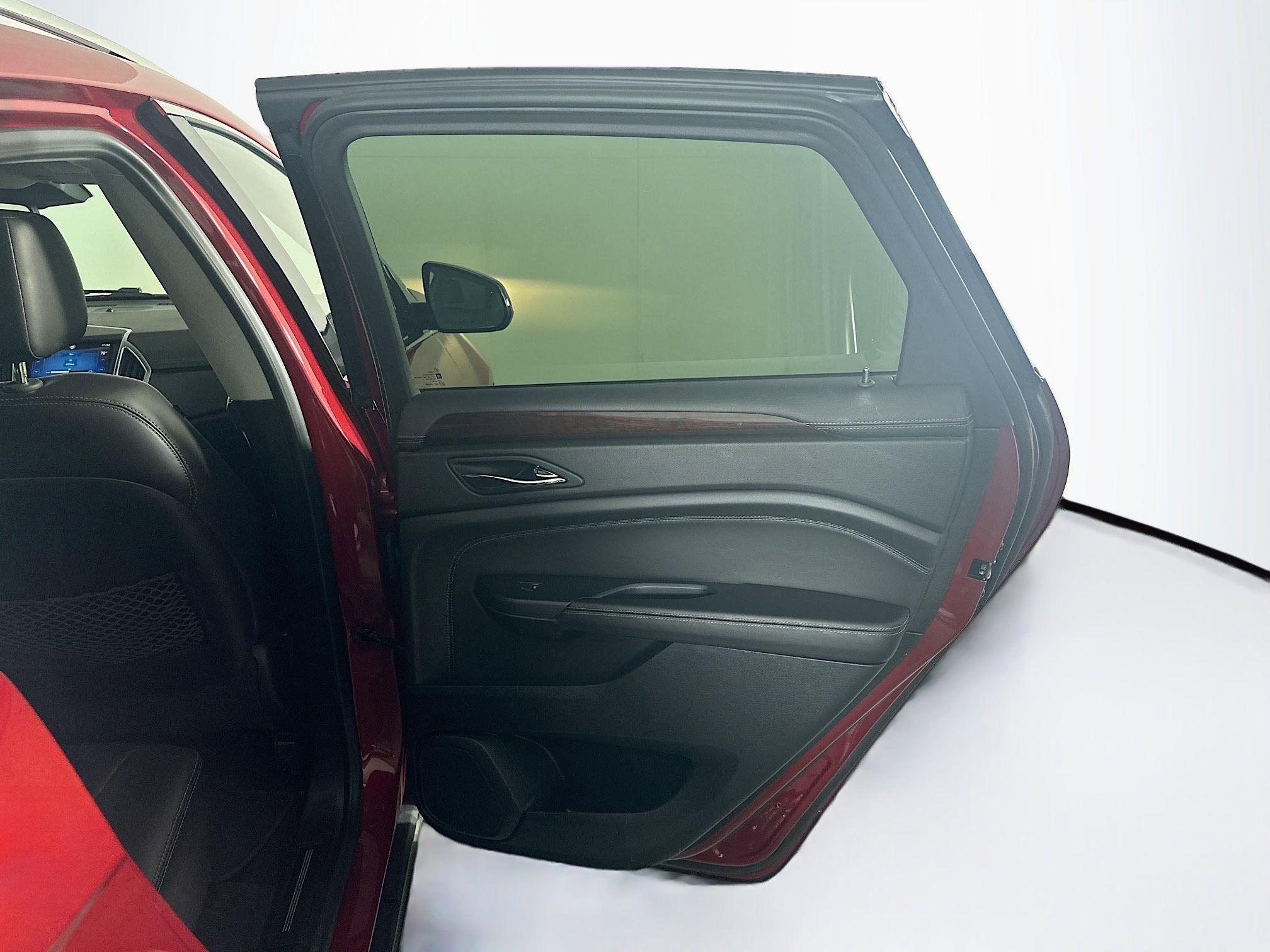 Used 2014 Cadillac SRX Luxury w/ Driver Awareness Package FWD image 32