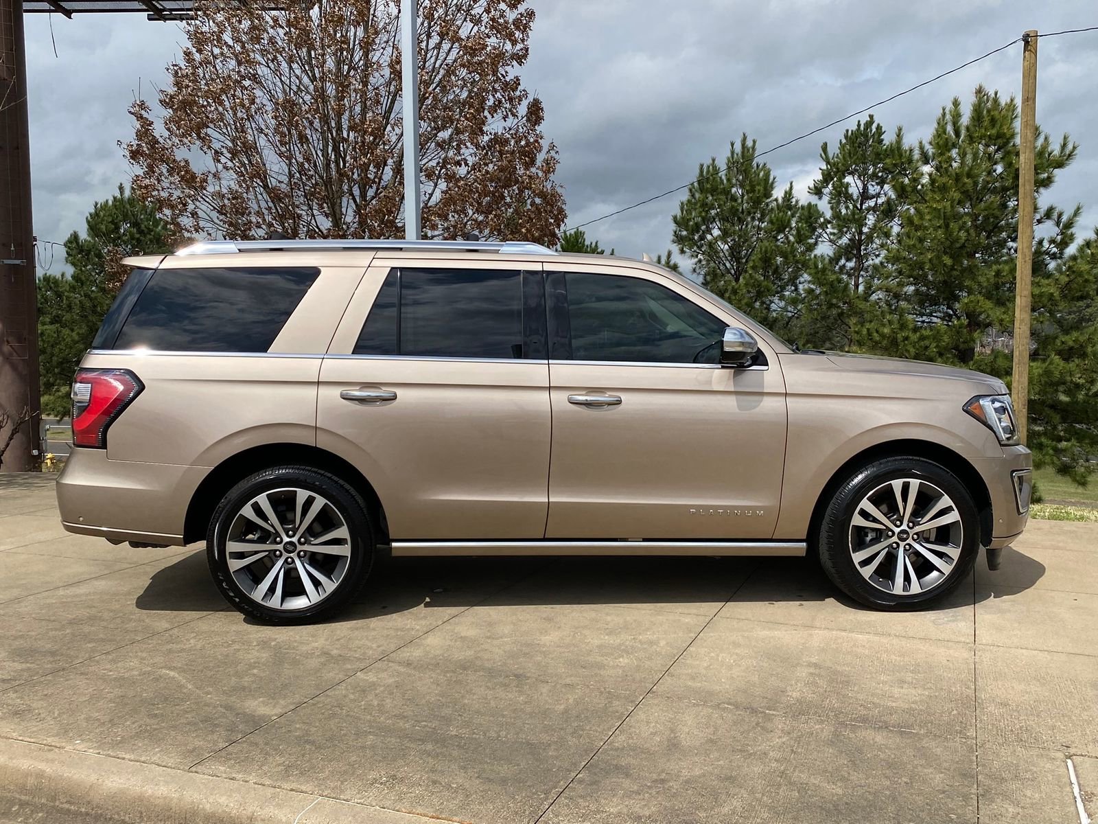 Used 2020 Ford Expedition Platinum image 7