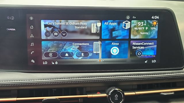 Used 2025 Nissan Ariya AWD image 36