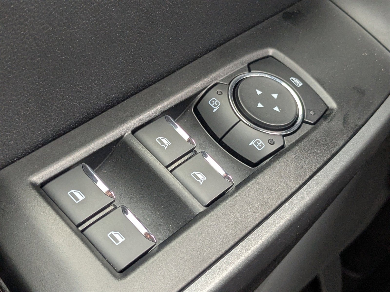 New 2025 Ford F350 XLT image 24