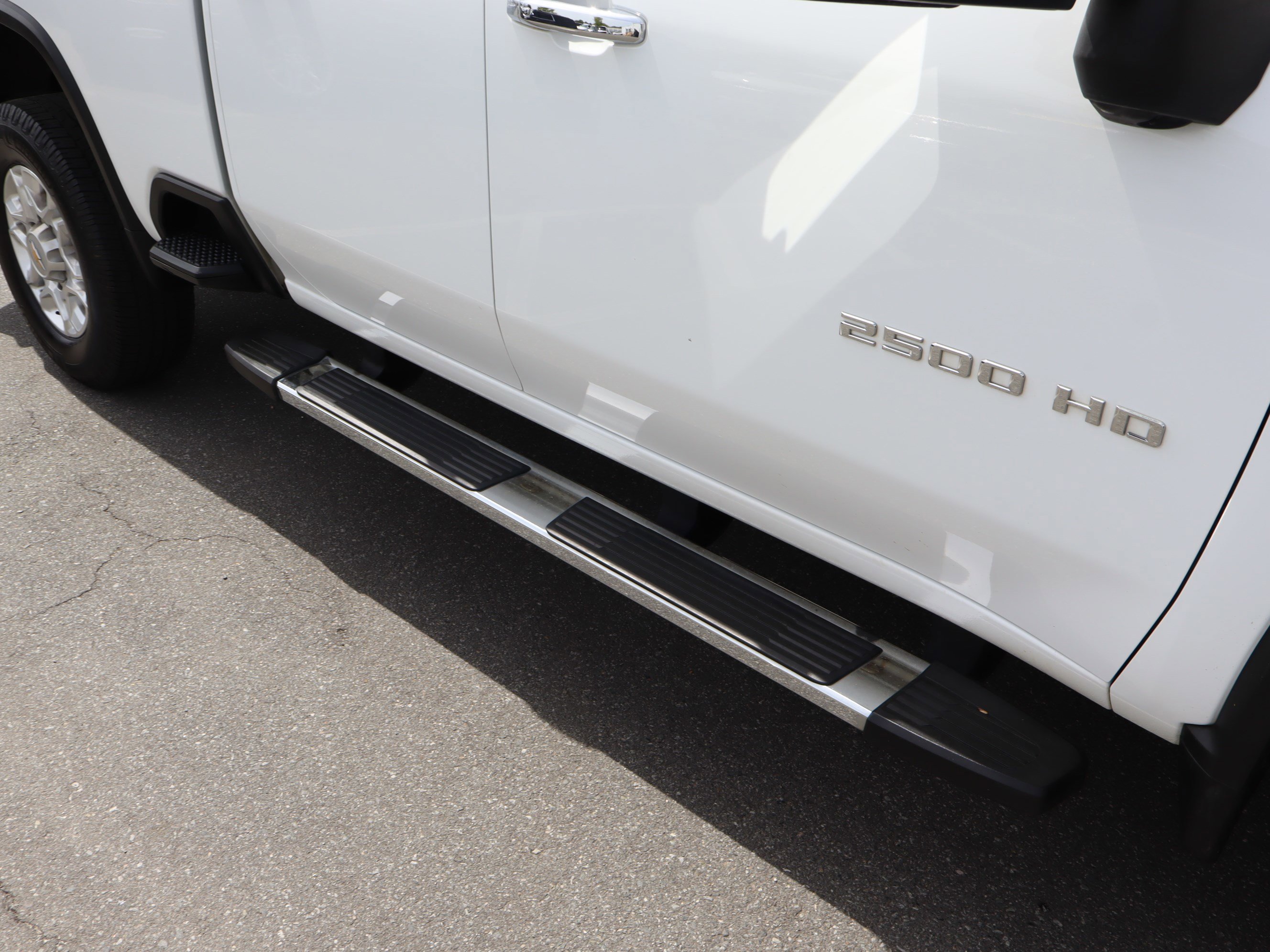 Used 2022 Chevrolet Silverado 2500 LTZ w/ Safety Package AWD/4WD image 14