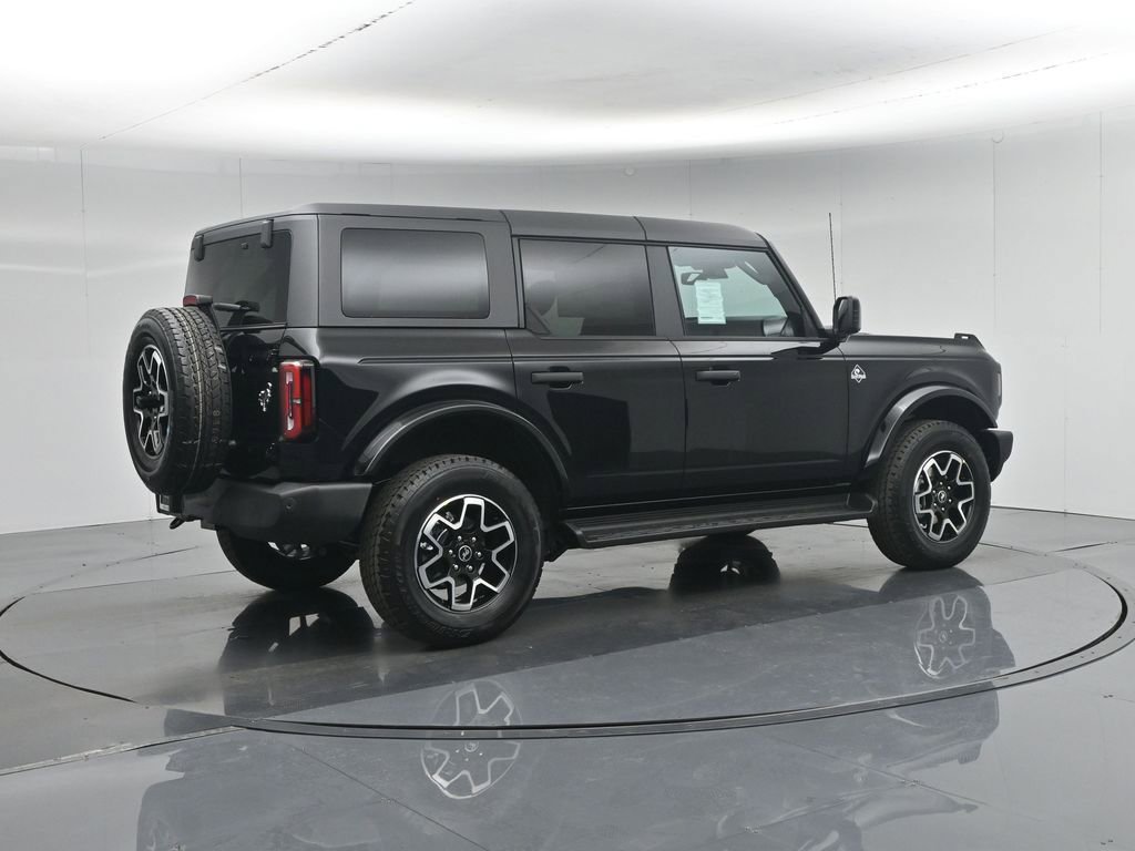 New 2026 Ford Bronco Outer Banks AWD/4WD image 39
