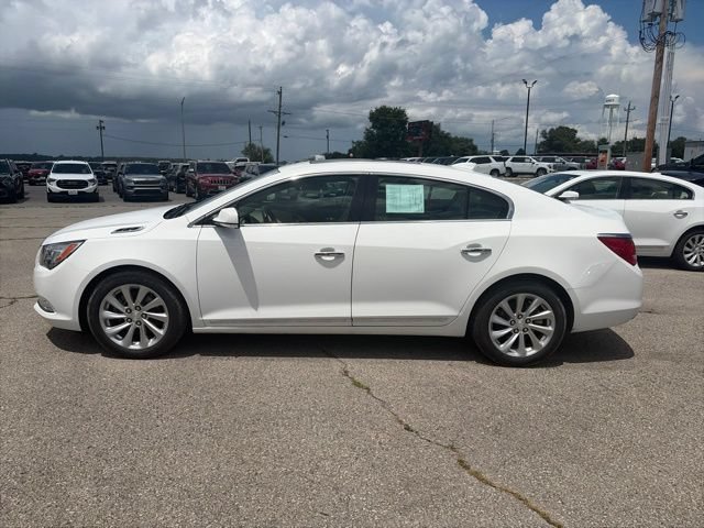 Used 2016 Buick LaCrosse Leather FWD image 3
