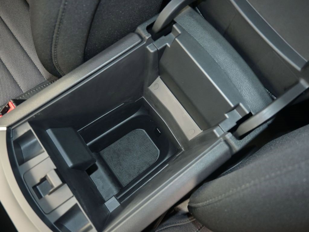 Used 2024 Ford Edge SE image 19