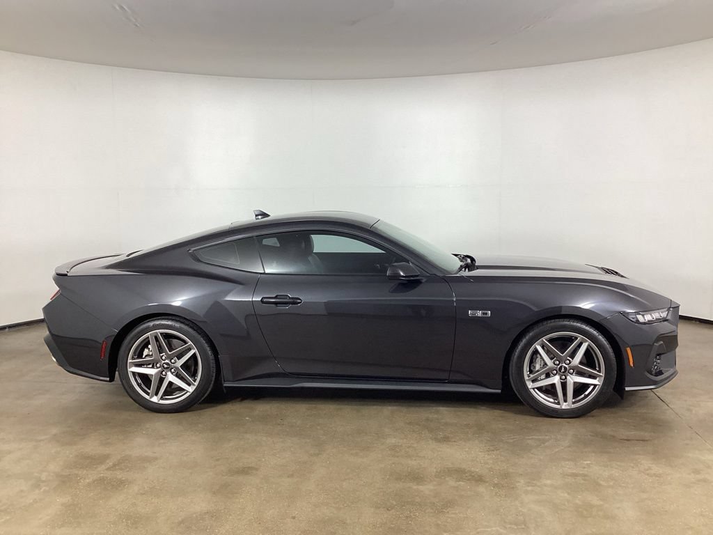 Used 2024 Ford Mustang GT Premium RWD image 5