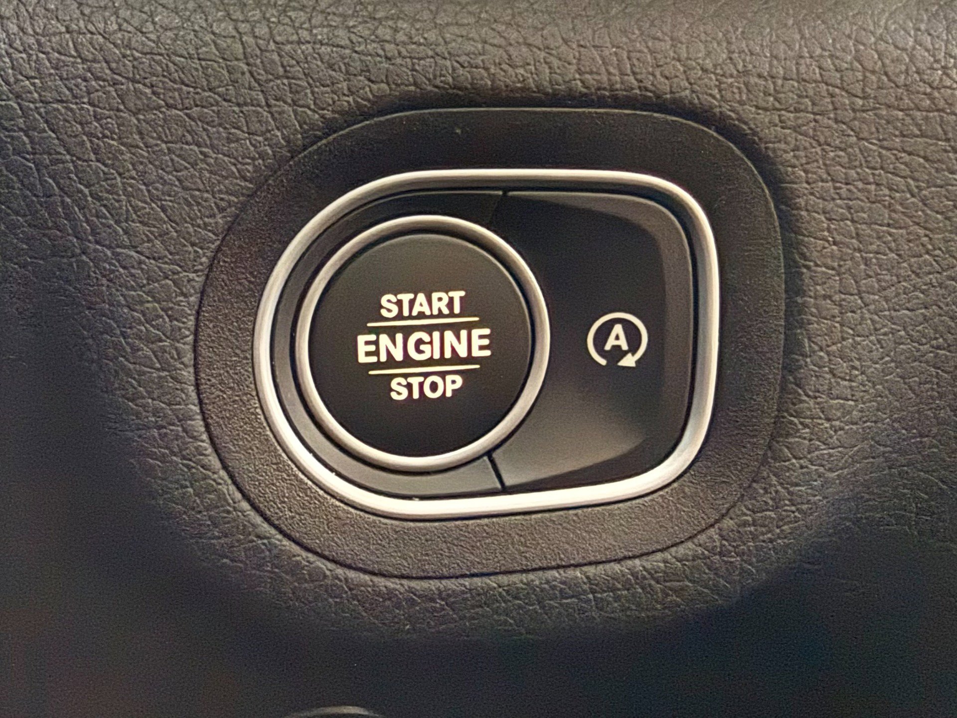 Used 2025 Mercedes-Benz GLE 580 4MATIC image 42