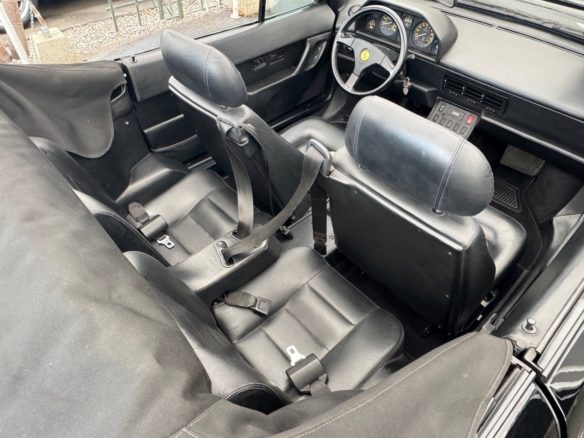 Used 1990 Ferrari Mondial T Cabriolet RWD image 16
