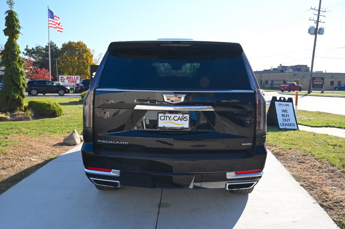 Used 2025 Cadillac Escalade Premium Luxury w/ LPO, Floor Liner Package image 6