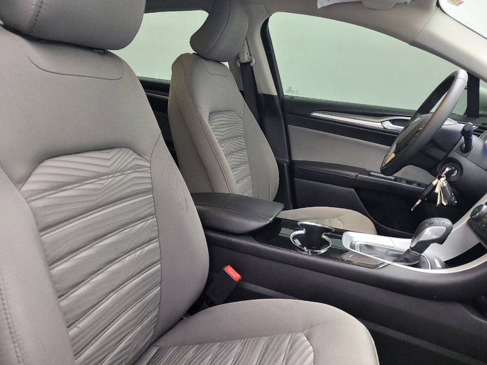 Used 2016 Ford Fusion S image 21