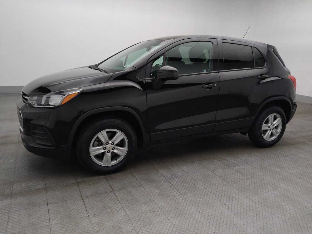 Used 2021 Chevrolet Trax LS w/ Tint and Cruise Package AWD/4WD image 2