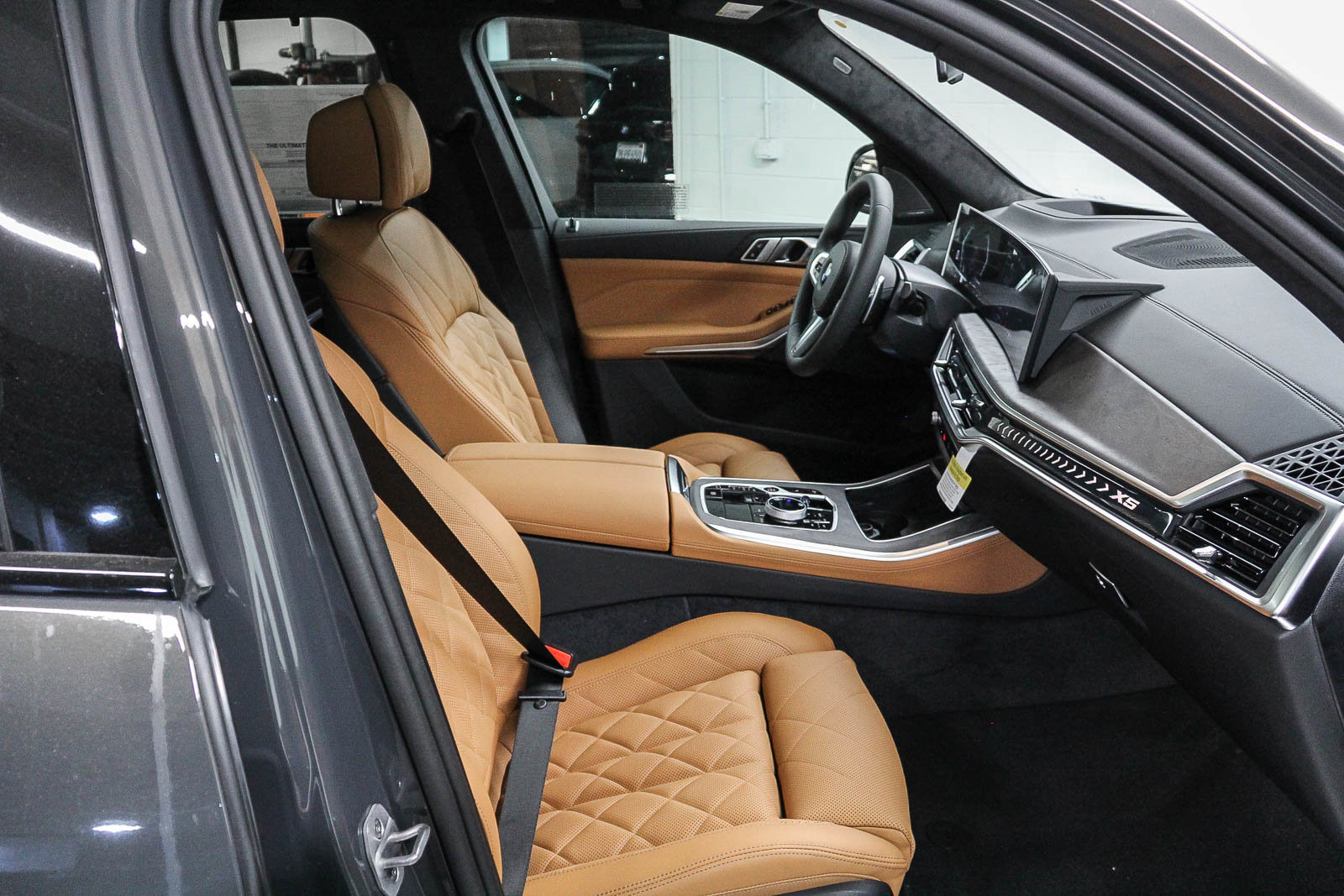 New 2026 BMW X5 sDrive40i w/ Executive Package RWD image 18