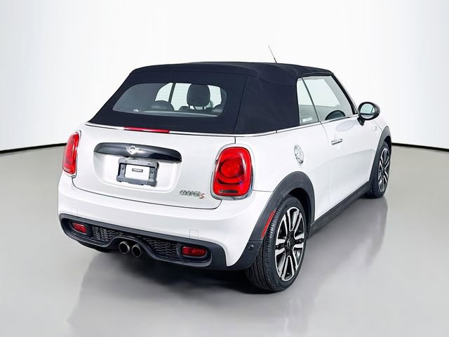 Used 2019 MINI Cooper S w/ Signature Upholstery Package FWD image 8