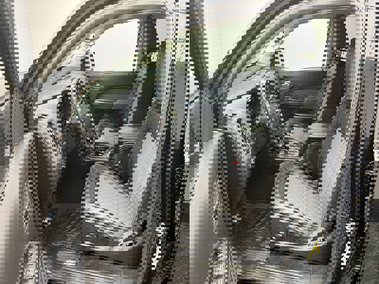 Used 2018 Chevrolet Colorado Z71 image 3