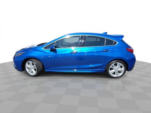 Used 2017 Chevrolet Cruze Premier w/ RS Package FWD image 5