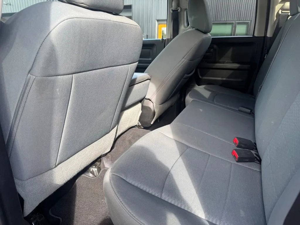 Used 2014 RAM 1500 Express w/ Black Ram 1500 Express Group image 6