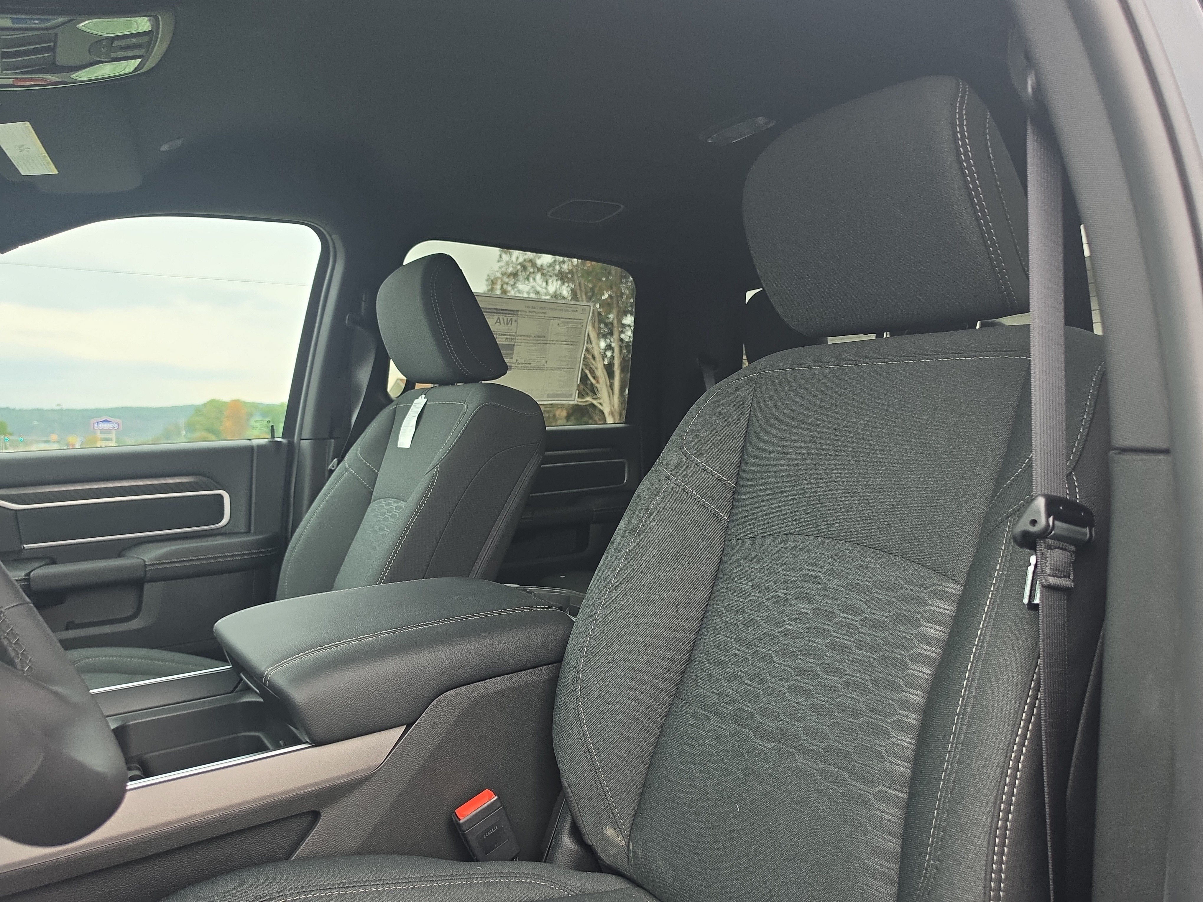 New 2027 RAM 2500 Big Horn AWD/4WD image 12