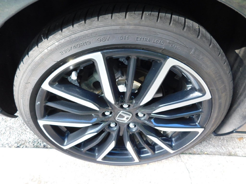Certified 2024 Honda Accord Touring image 8