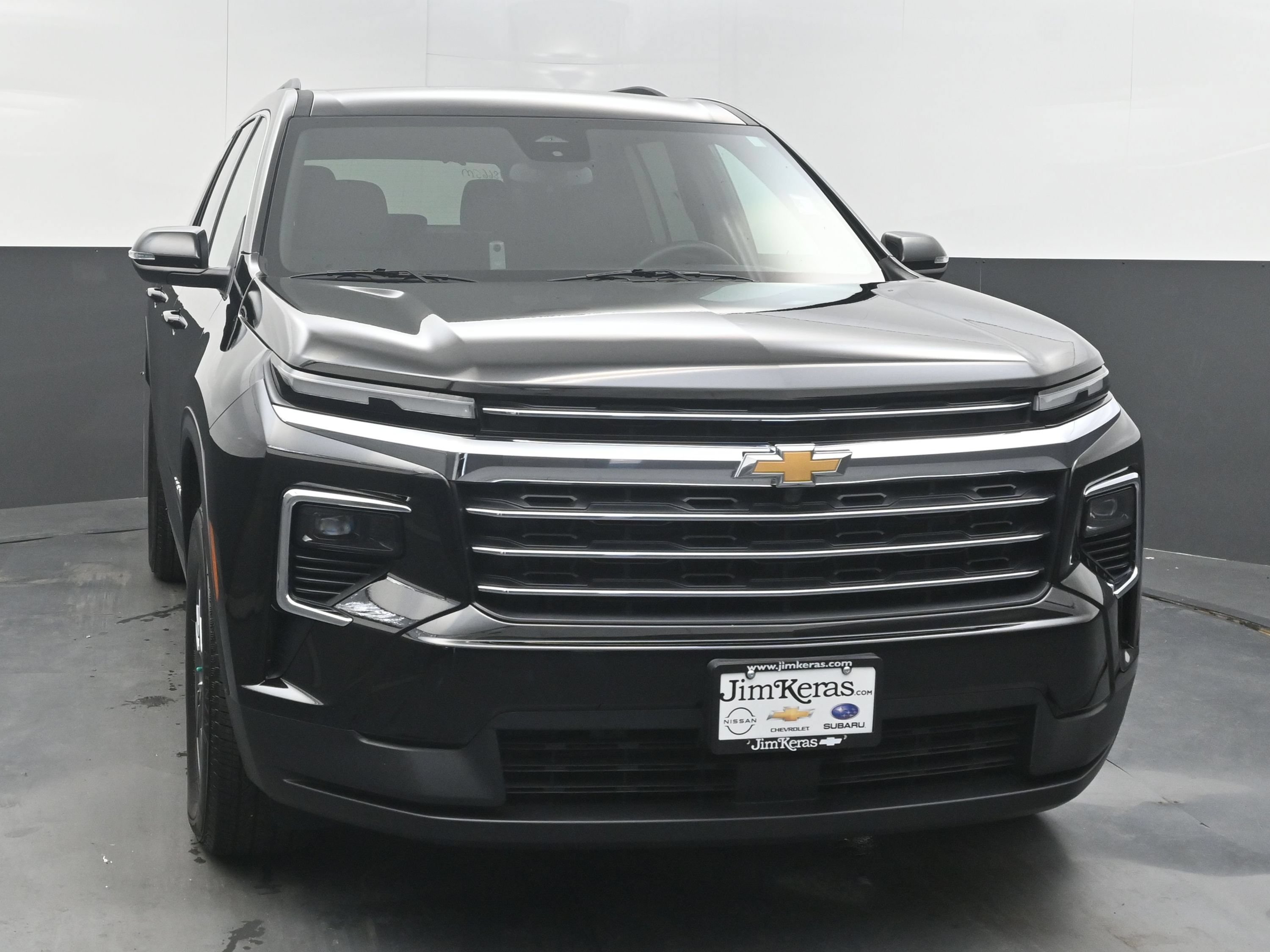 Certified 2026 Chevrolet Traverse LT FWD image 3