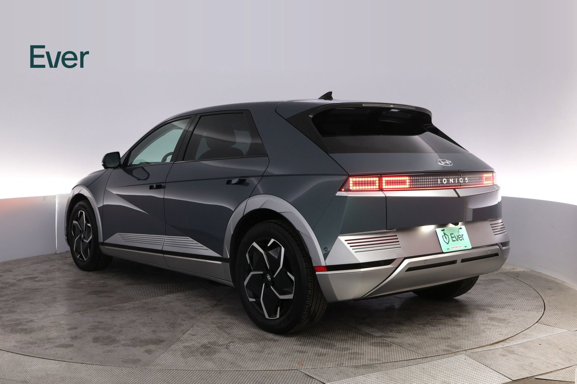 Used 2024 Hyundai Ioniq 5 Limited RWD image 17