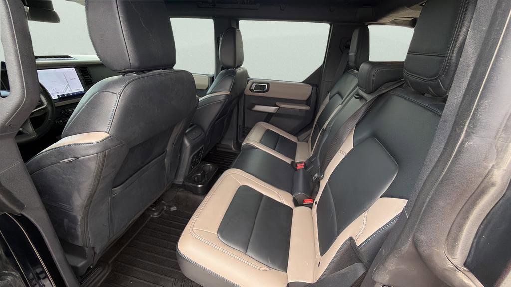 Used 2023 Ford Bronco Wildtrak image 24