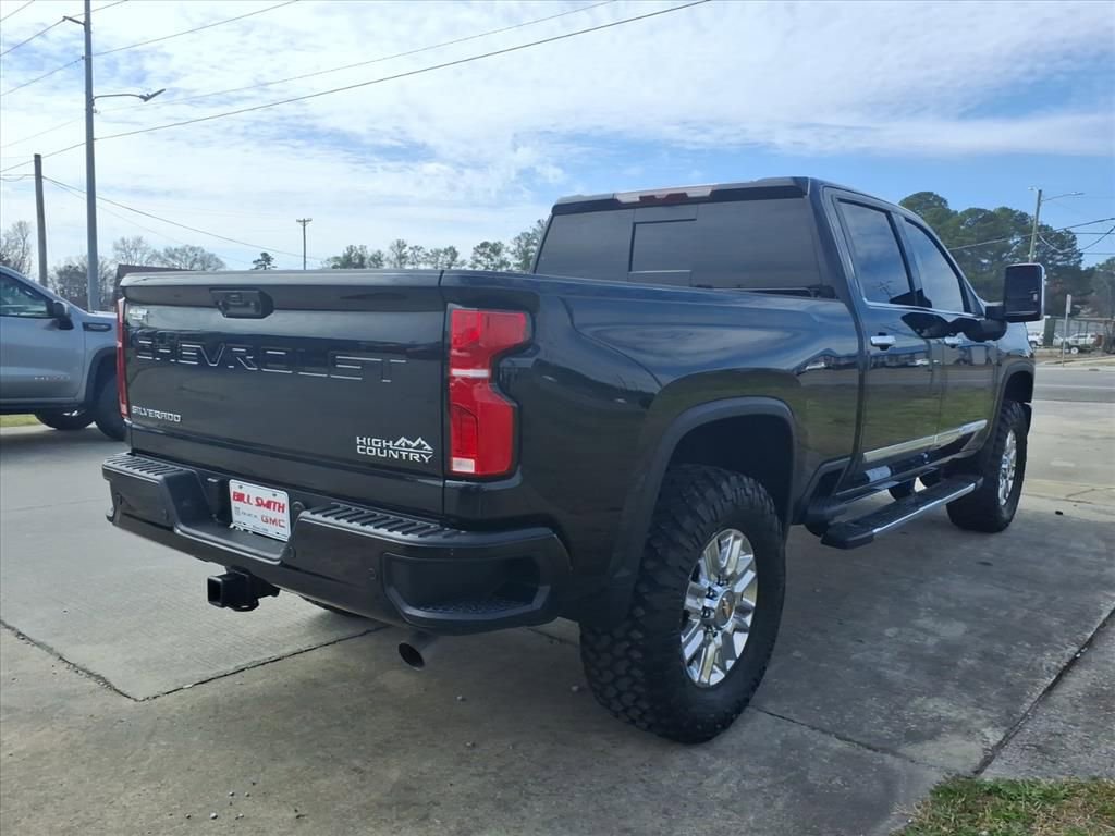 Used 2025 Chevrolet Silverado 2500 High Country w/ Z71 Off-Road Package image 7