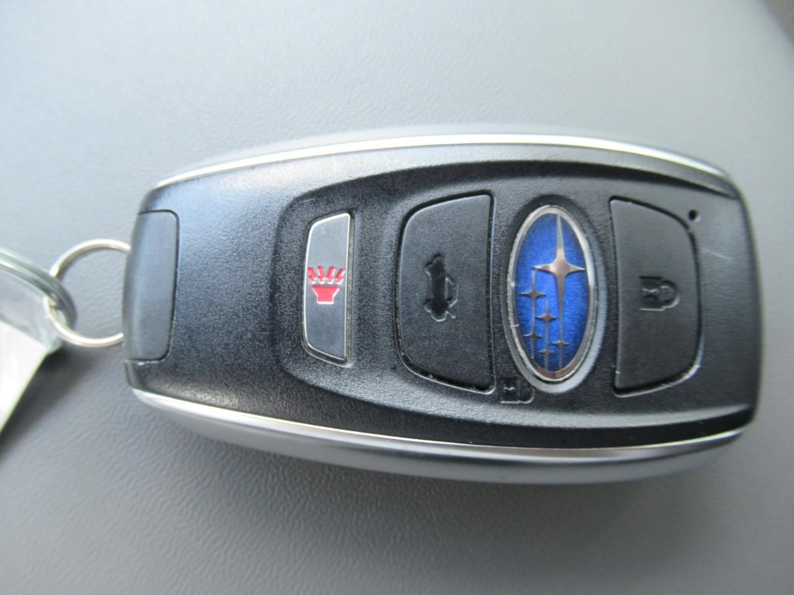 Used 2024 Subaru Crosstrek 2.0i Premium w/ Crosstrek Mirror Package AWD/4WD image 28