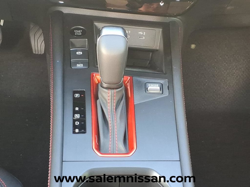 New 2026 Nissan Kicks SR AWD/4WD image 14