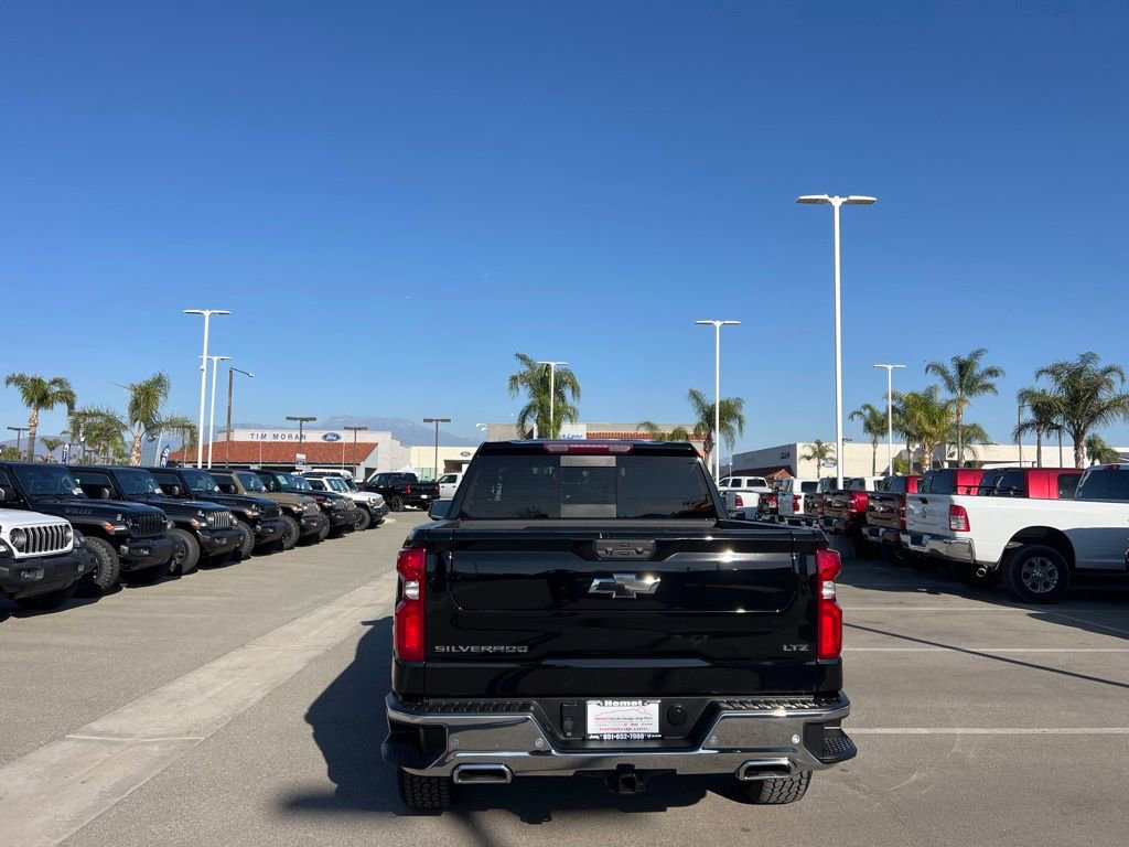 Used 2023 Chevrolet Silverado 1500 LTZ image 8