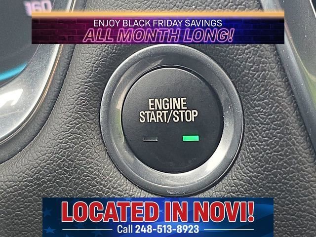 Used 2023 Chevrolet Traverse LT image 24