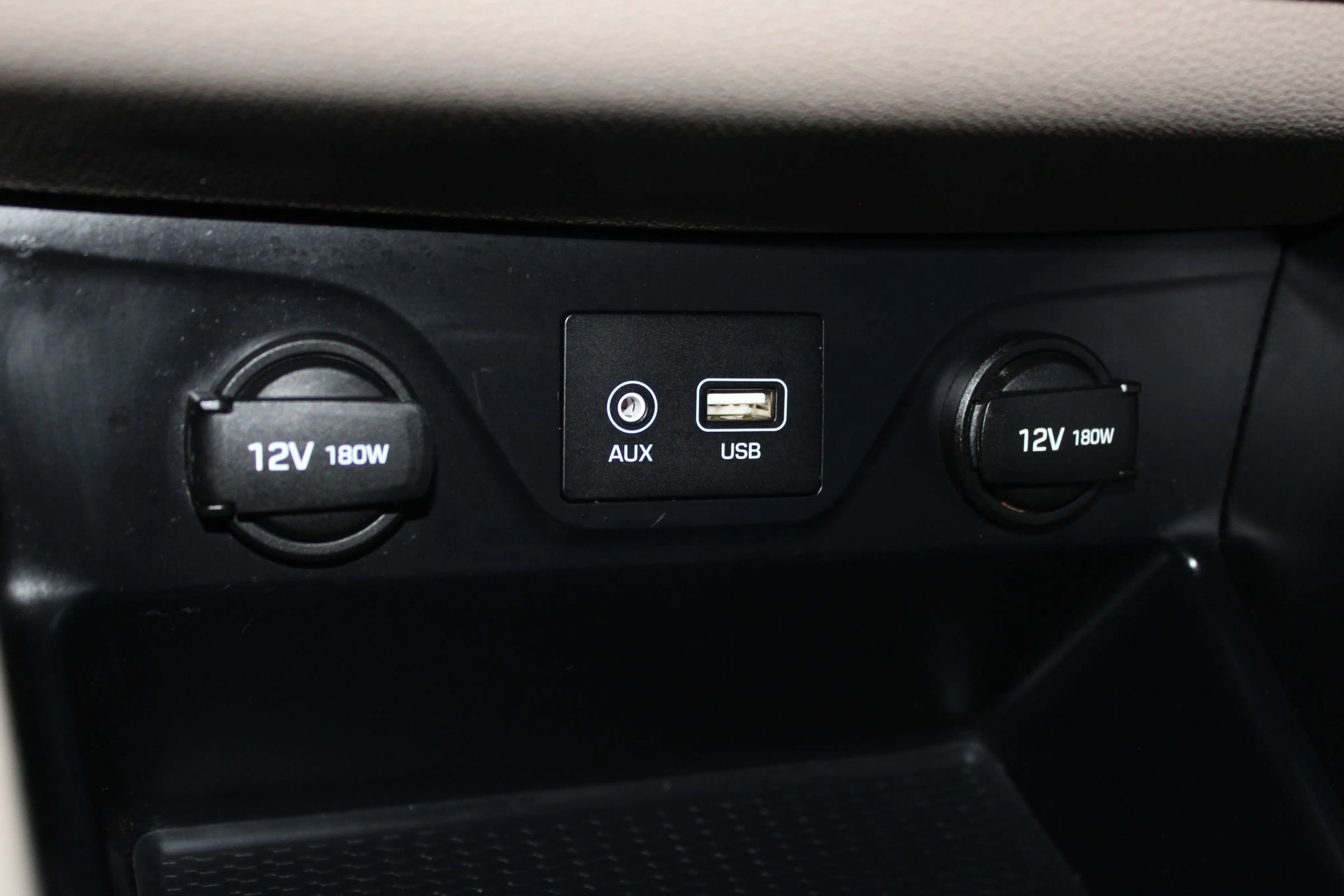 Used 2017 Hyundai Tucson Sport image 32