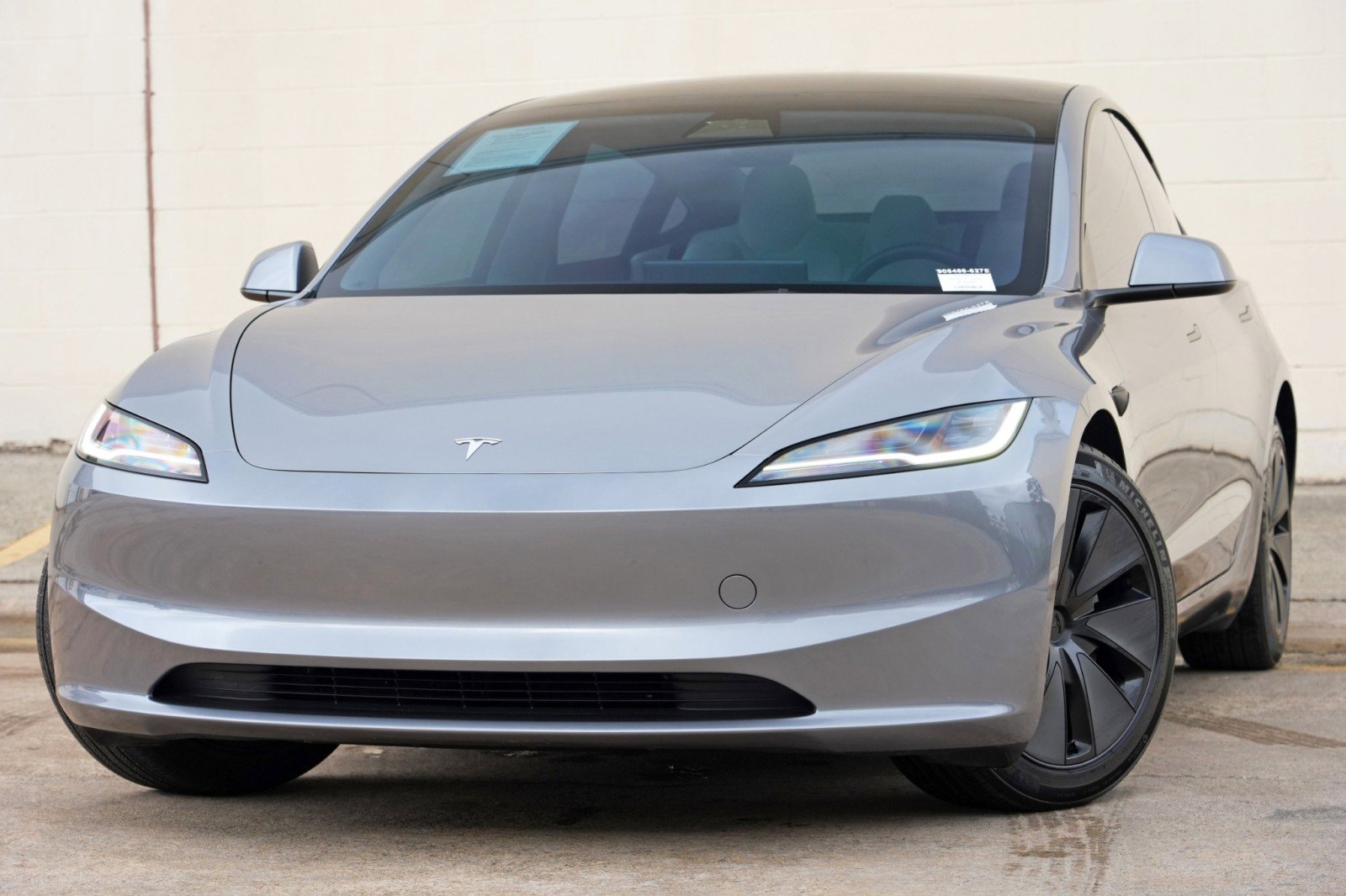 Used 2025 Tesla Model 3 RWD image 3