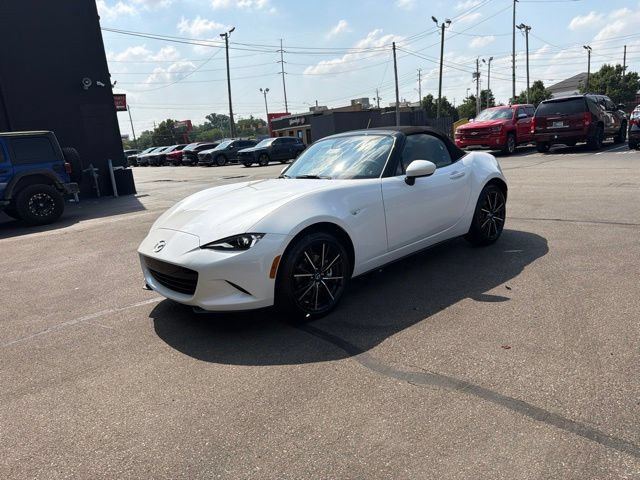 New 2026 MAZDA MX-5 Miata Grand Touring w/ Weather Package RWD image 23