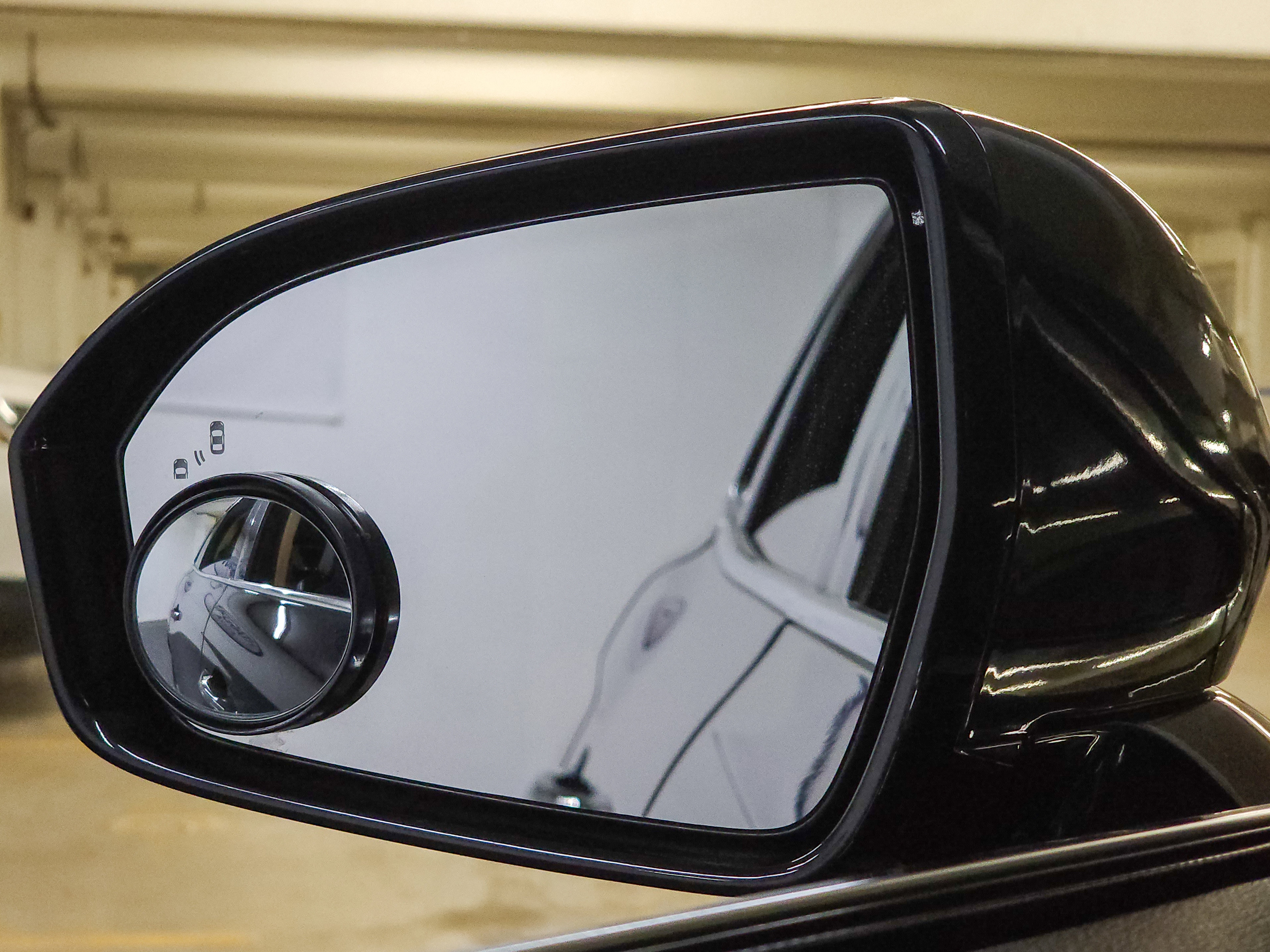 Used 2022 Lincoln Nautilus FWD image 17