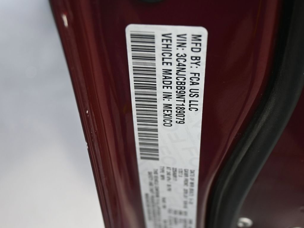 Used 2022 Jeep Compass Latitude w/ Sun and Sound Group image 18