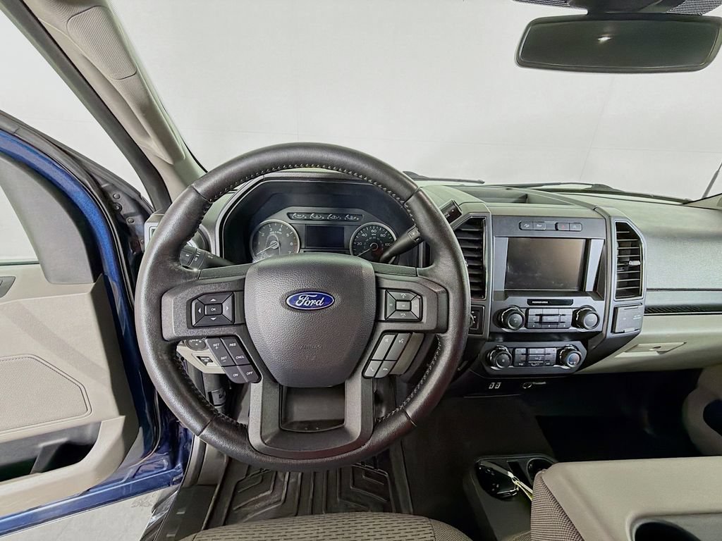 Used 2019 Ford F150 XLT w/ Equipment Group 302A Luxury AWD/4WD image 13