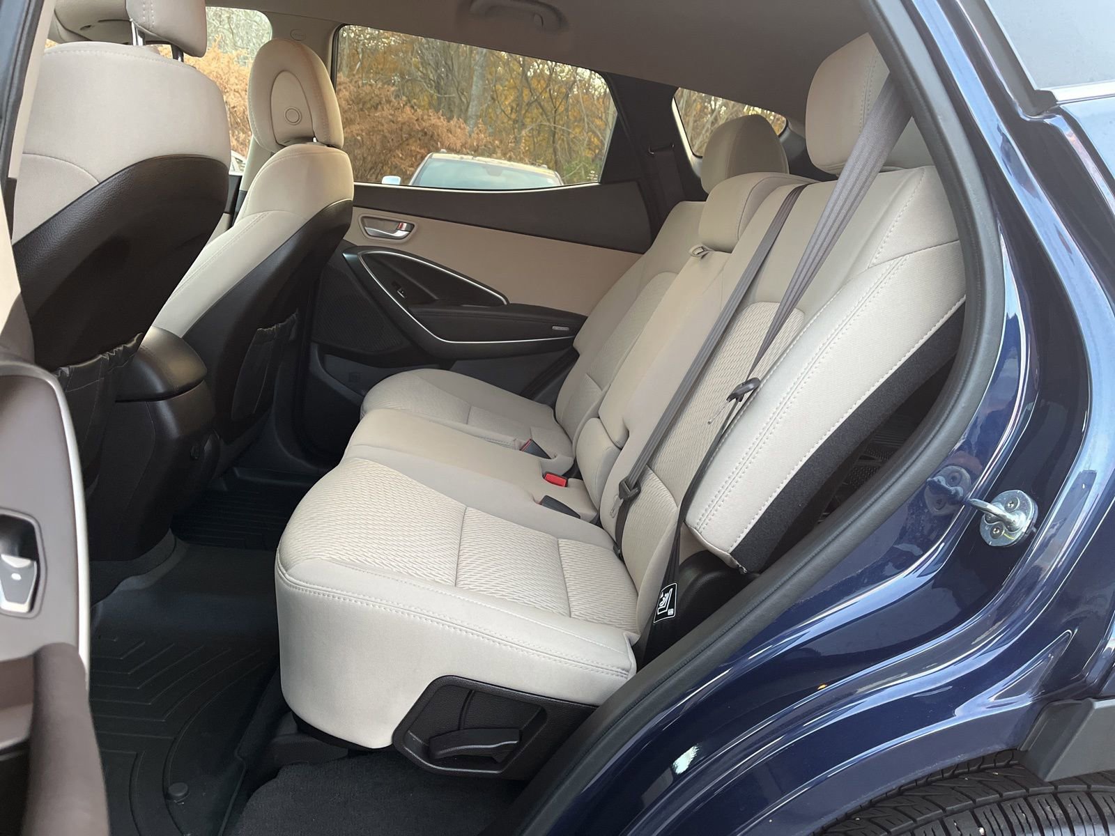 Used 2017 Hyundai Santa Fe Sport image 14