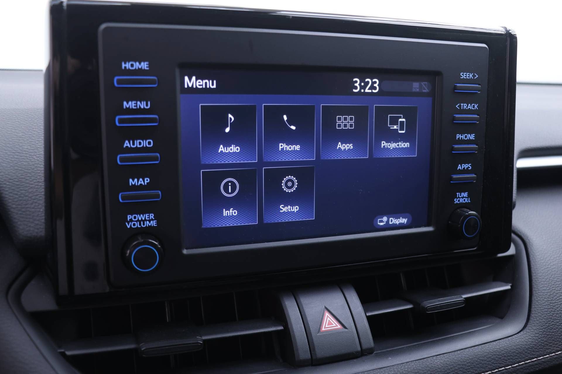Used 2019 Toyota RAV4 XLE w/ Convenience Package AWD/4WD image 8