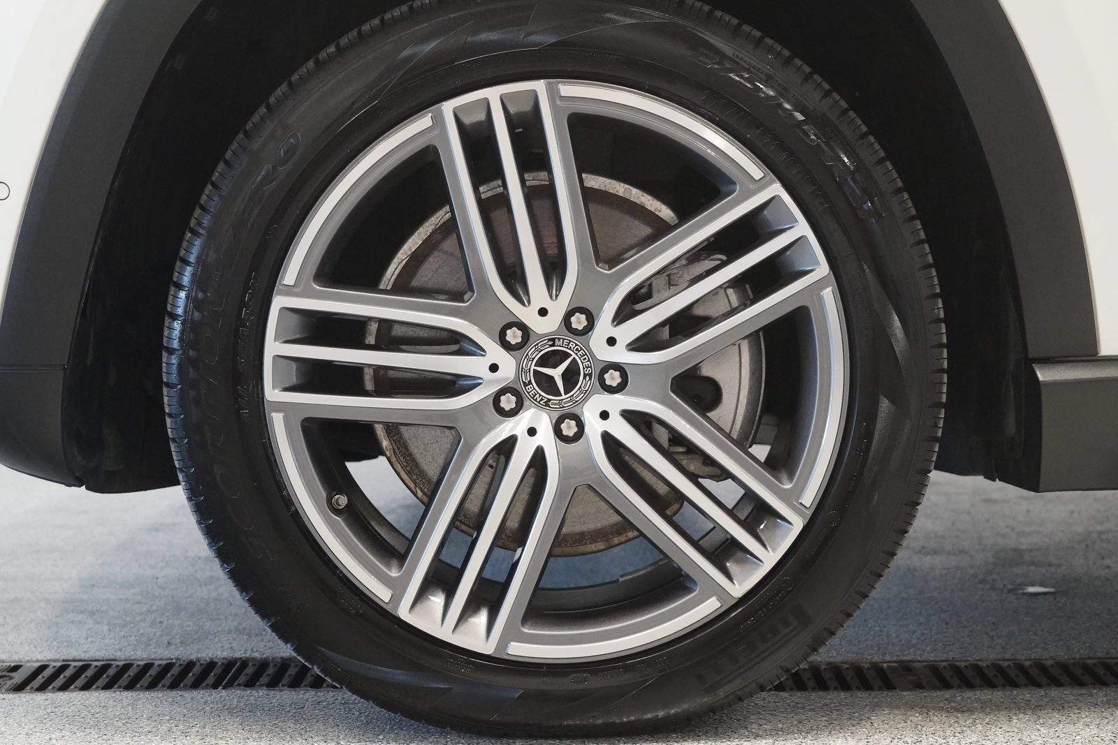 Certified 2023 Mercedes-Benz GLS 450 4MATIC image 8