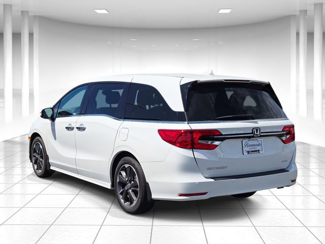 Used 2024 Honda Odyssey Elite image 3