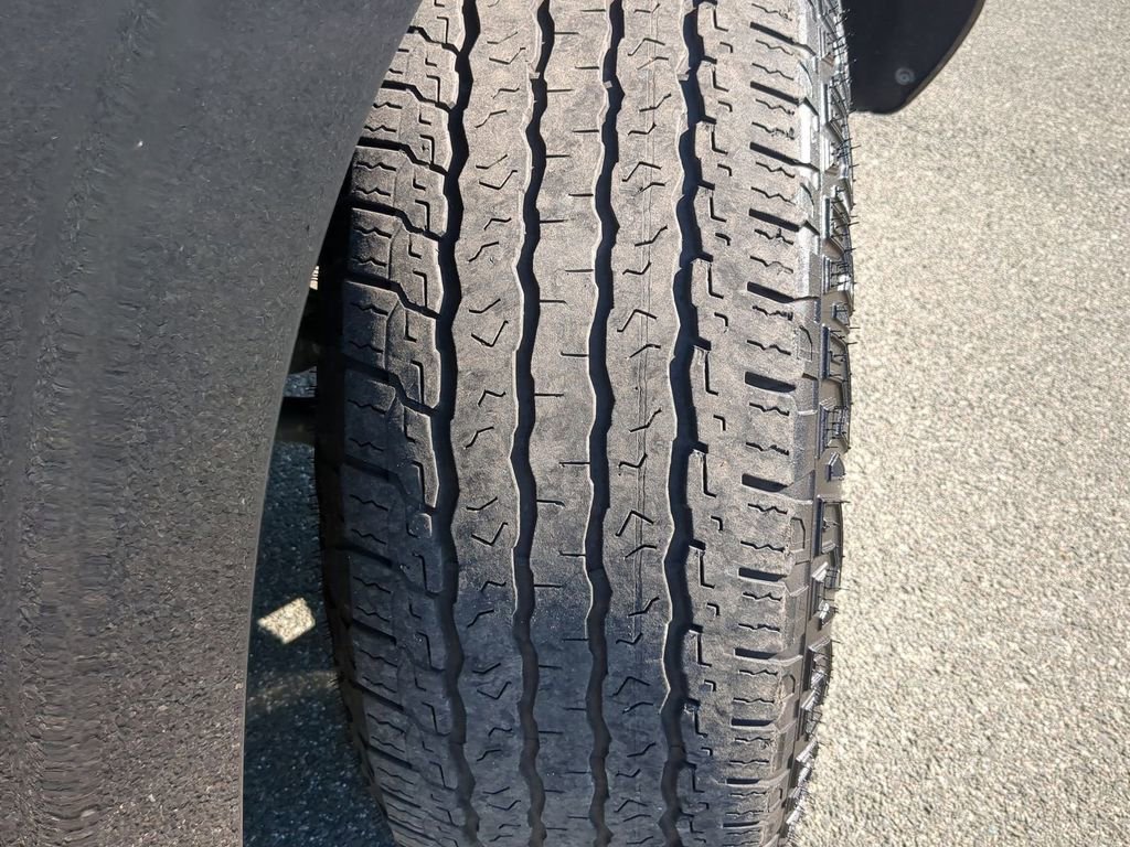 Used 2023 Chevrolet Tahoe Z71 w/ Luxury Package image 11