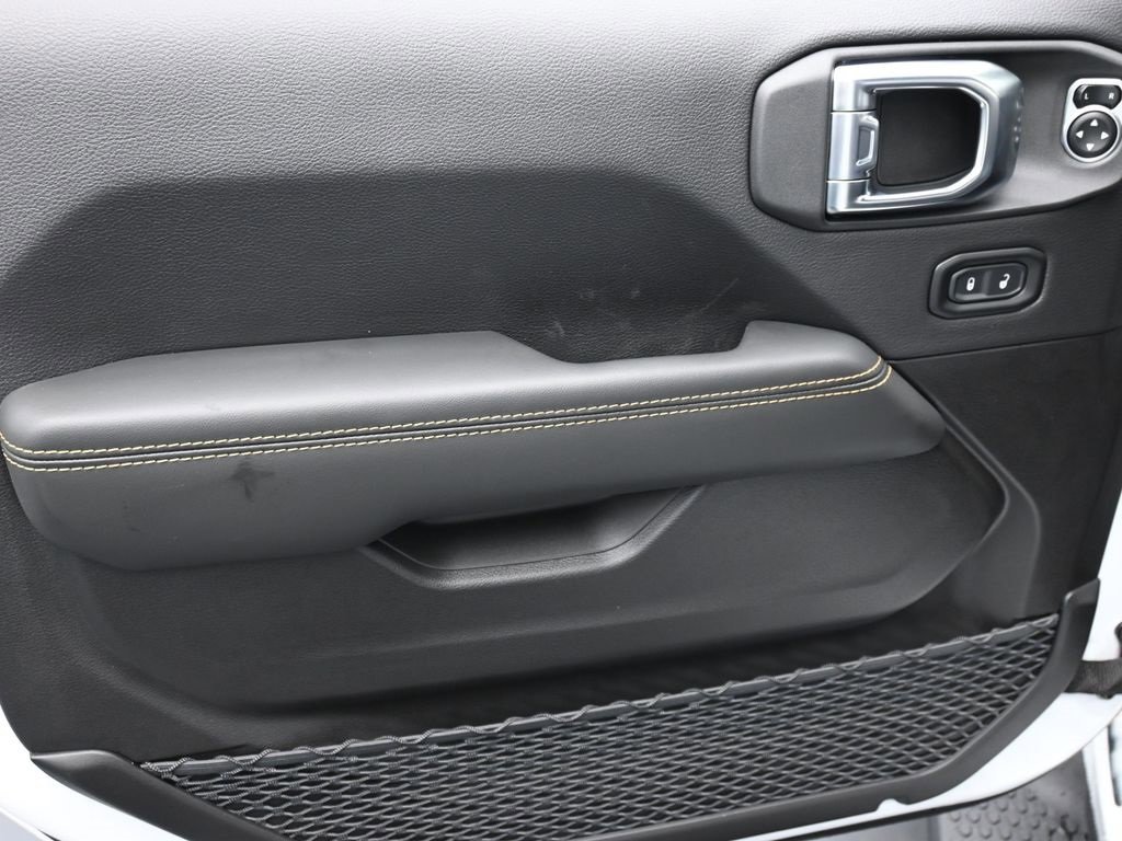 New 2026 Jeep Wrangler Sahara image 9