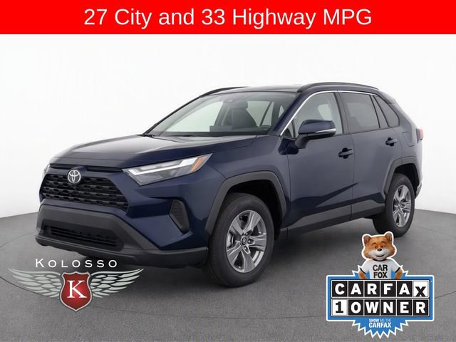 Used 2025 Toyota RAV4 XLE AWD/4WD image 1